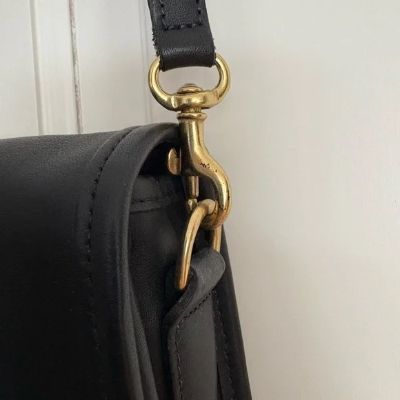 Vintage Coach Black Leather Bag - Picture 4 of 7